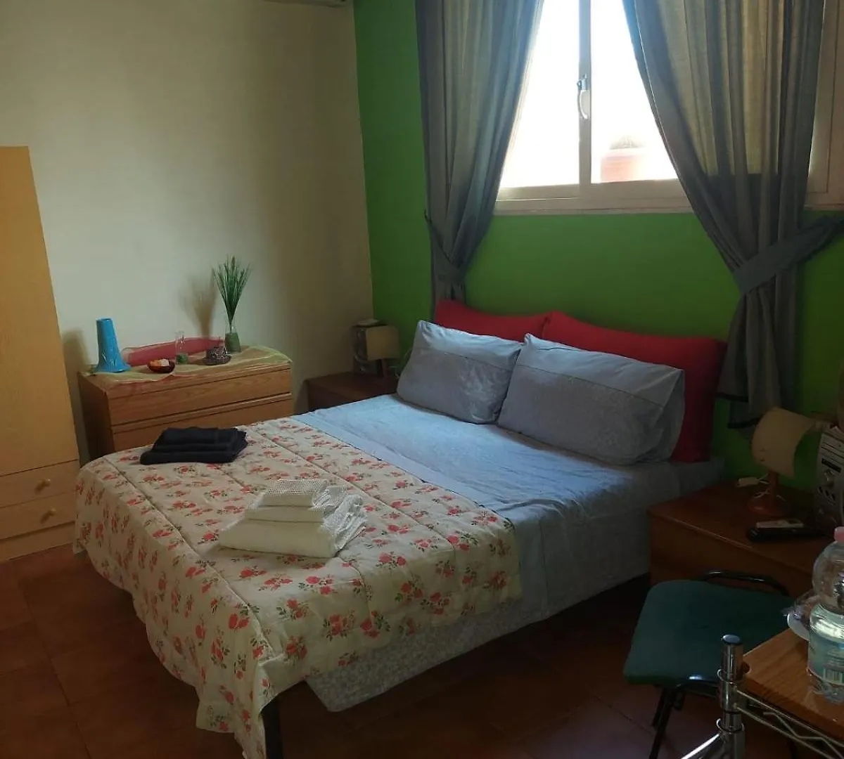 Bed and Breakfast Sweet Politeama Palermo 2*,  Italien